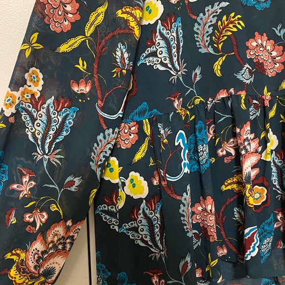 LOFT Peplum blouse - Picture 2 of 3